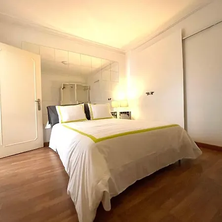 Apartment Santos Luxos Lisbon